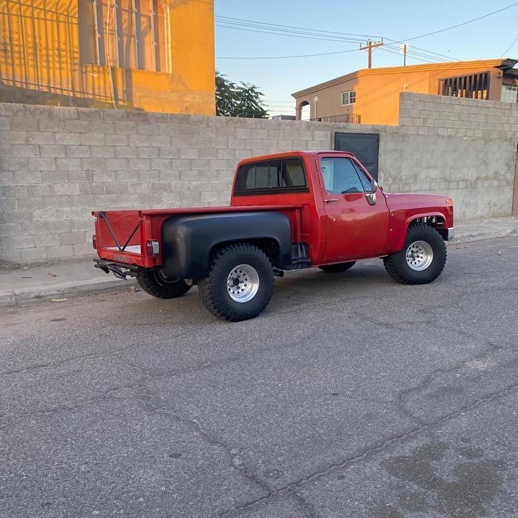 Chevy CK truck prerunner on 35 inch sand tires