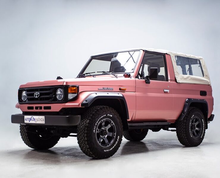 1990 Toyota Land Cruiser 73 with tan soft top