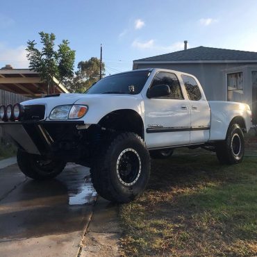 Fully Built 1st Gen Toyota Tundra Prerunner