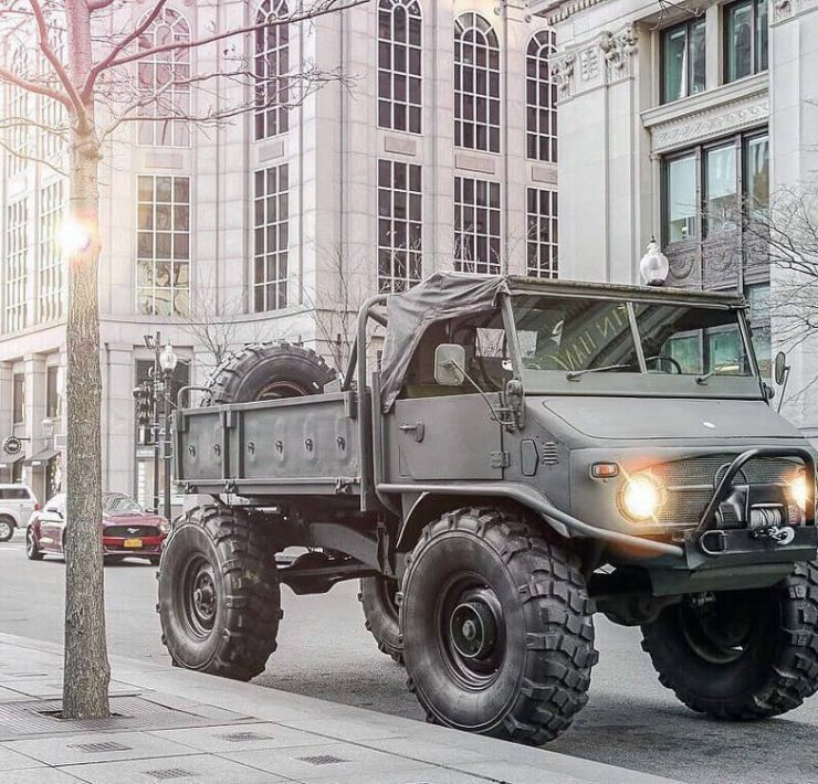 Unimog 404 specs, prices in USA, history and detailed review