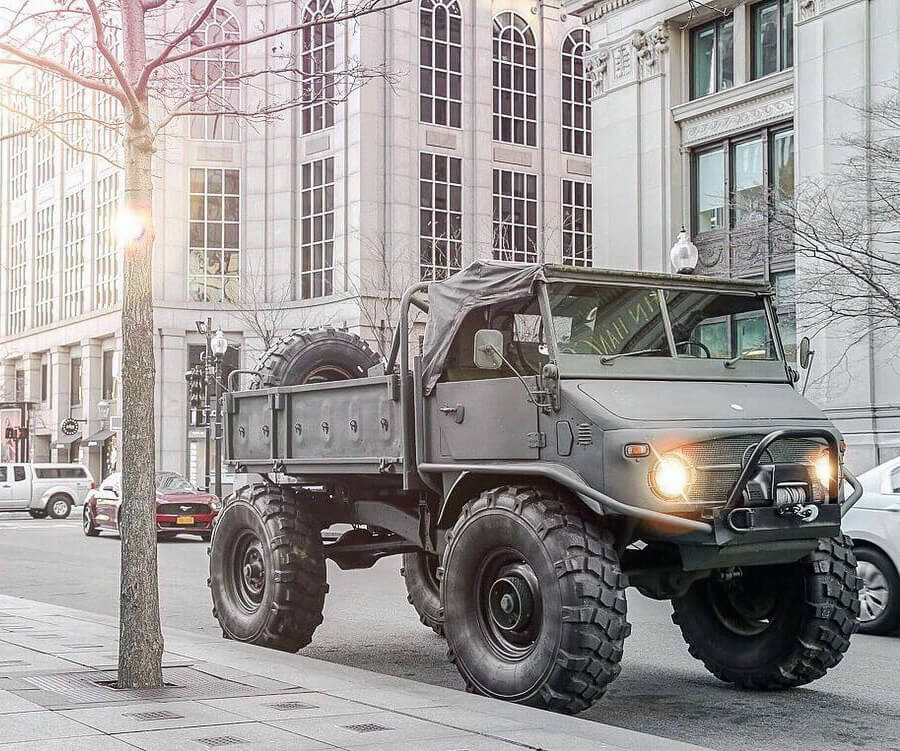 Unimog 404 specs, prices in USA, history and detailed review