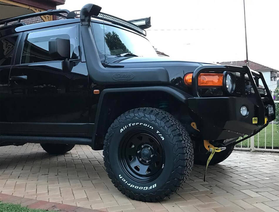 Toyota FJ cruiser all terrain tires A/T BF goodrich