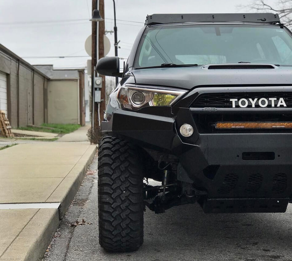 Mud terrain vs all terrain tires comparison on Toypta 4 runner