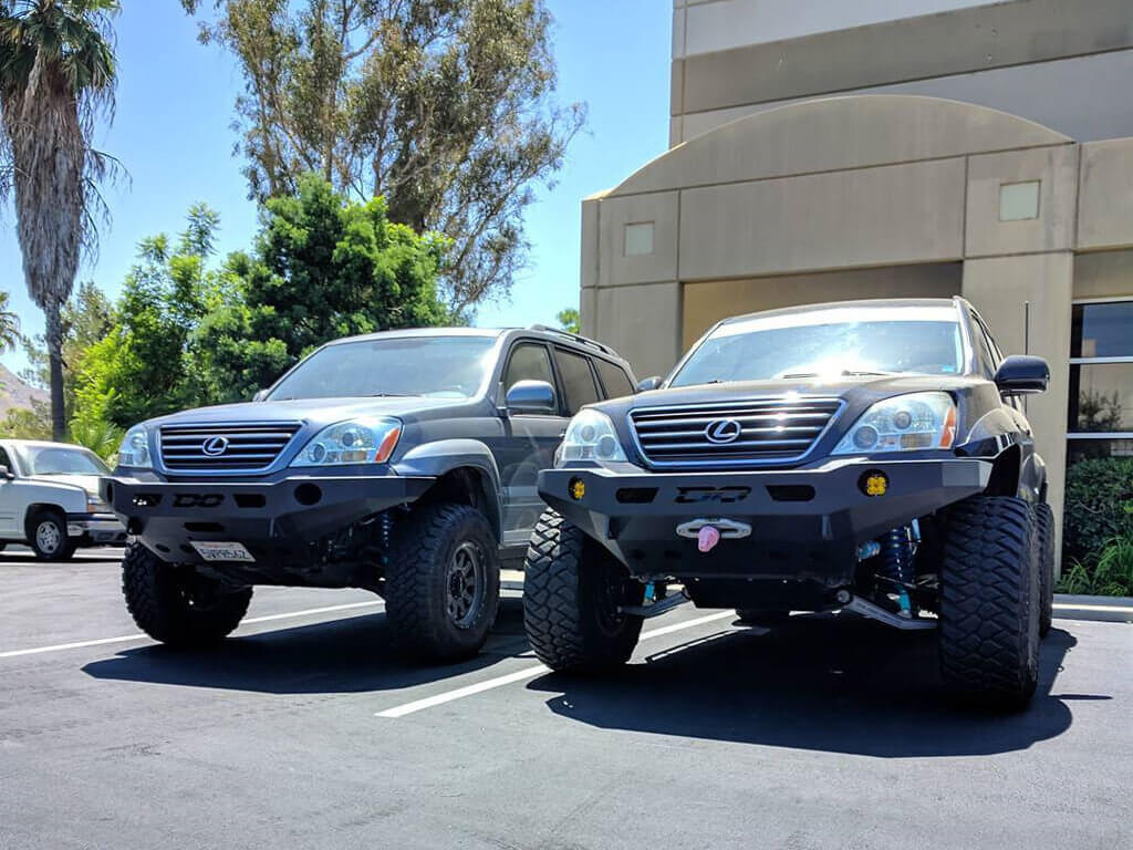 Lifted Lexus GX460 on 37 inch off-road wheels