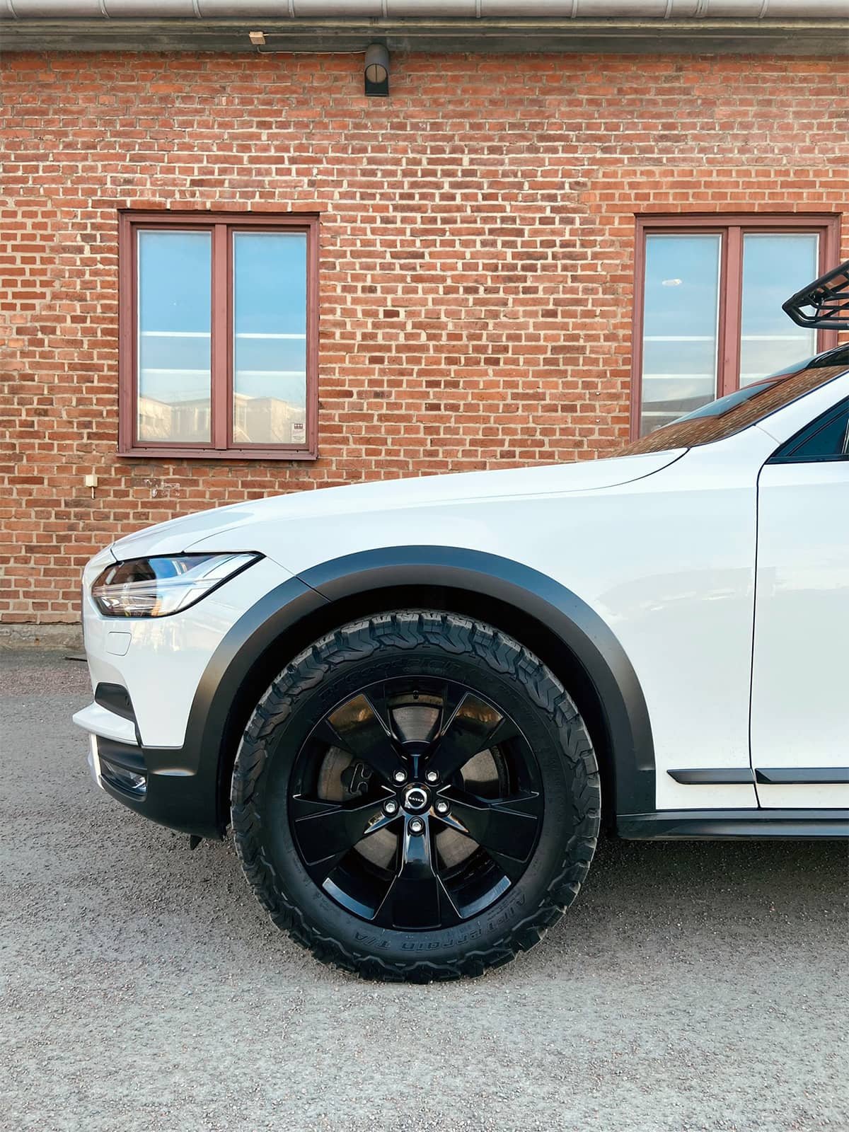 Volvo V90 Cross Country offroad wheels