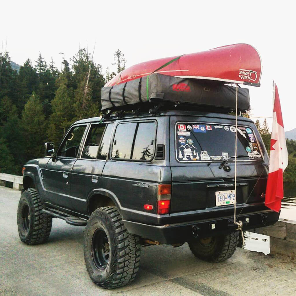 Toyota Land Cruiser FJ60 lifted on 37 Inch Wheels