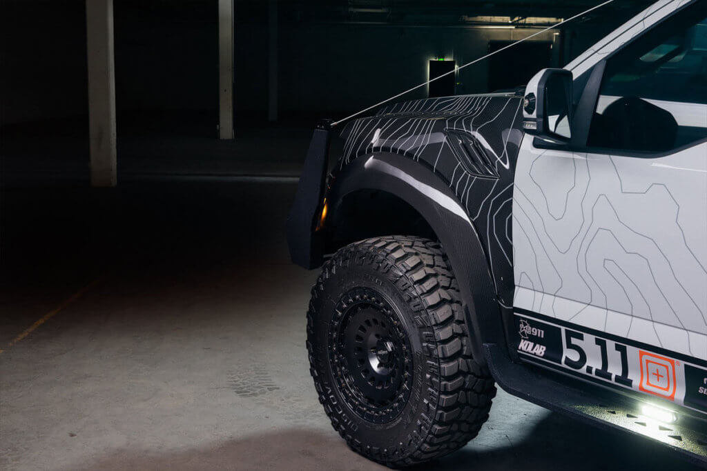 Carbon fiber fender flares for ford f150 raptor