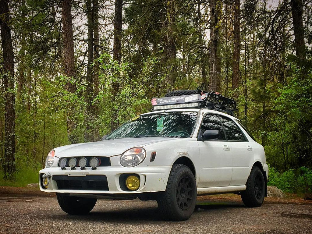 Lifted Impreza Hatchback on ofroad wheels 2