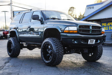 1998 Dodge Durango on 35 inch mud tires