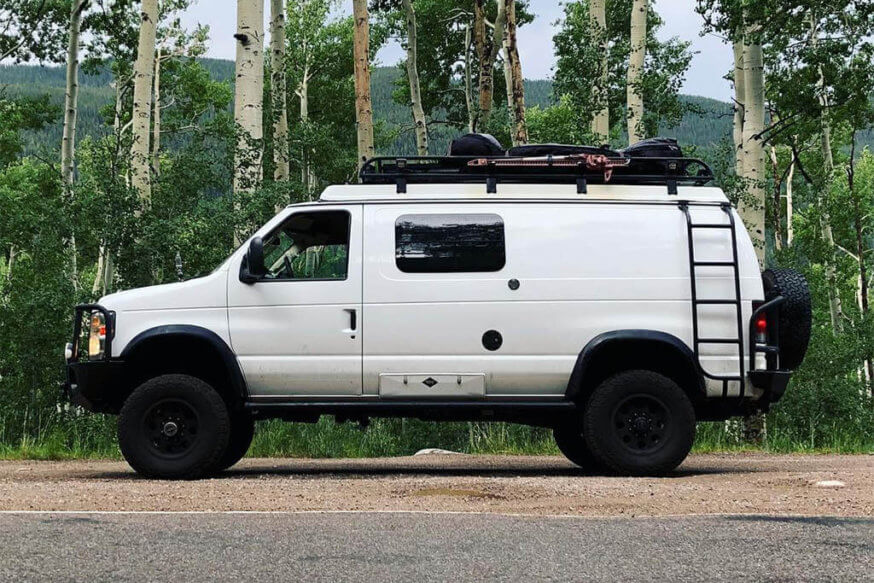 Ford 4x4 sportsmobile