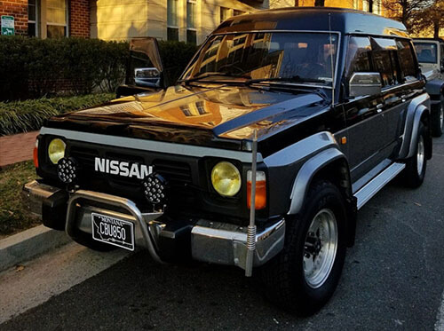 Nissan Patrol Y60 with high roof in USA for sale