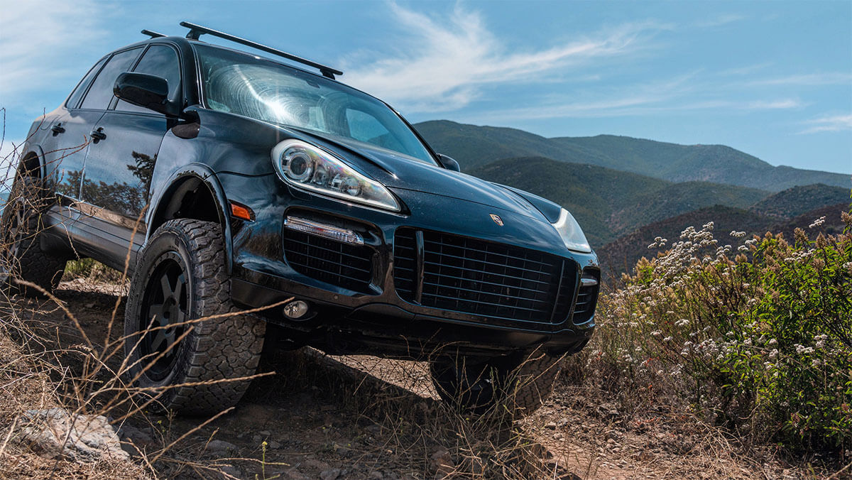 Porsche Cayenne with Off-road mods