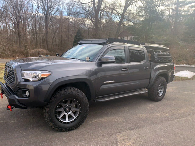 Toyota tacoma on 33" tires and factory suspension