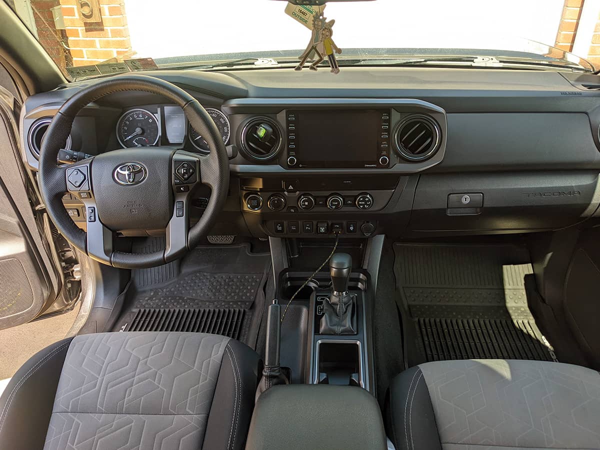 2020 Toyota Tacoma dash panel and gauges