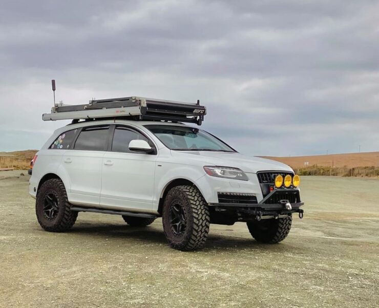 Audi Q7 lifted with eurowise suspension