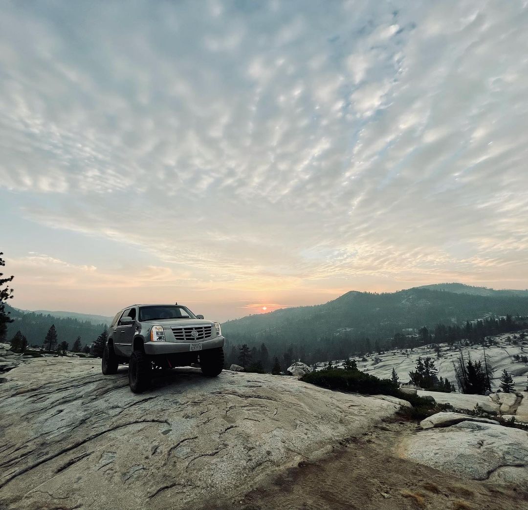 Cadillac Escalade on Rubicon Trail