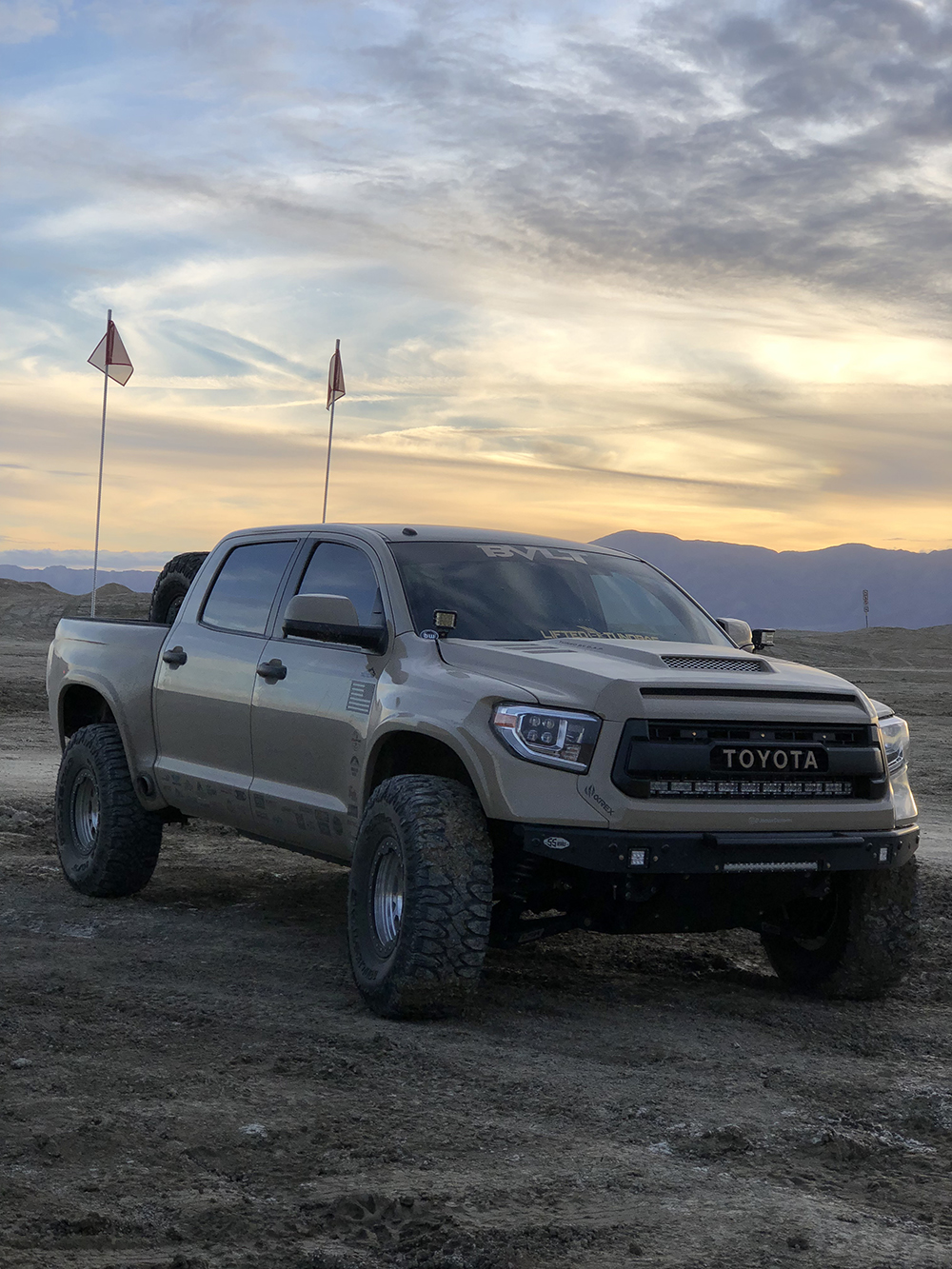 Toyota Tundra desert pre runner truck