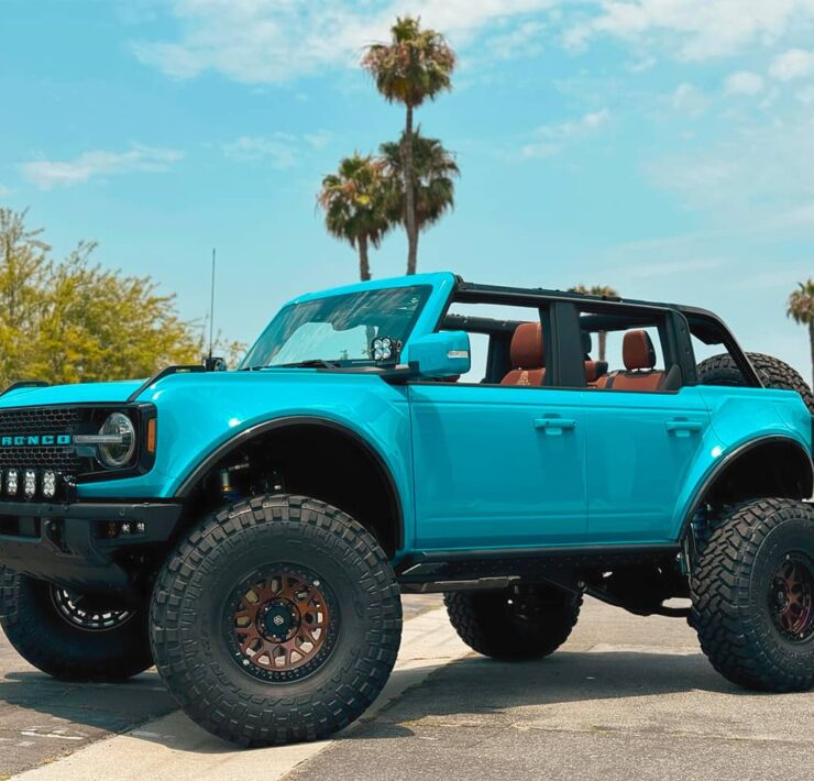 Ford Bronco Wildtrack with APG pro-runner off road kit