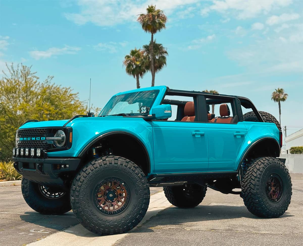 Ford Bronco Wildtrack with APG pro-runner off road kit