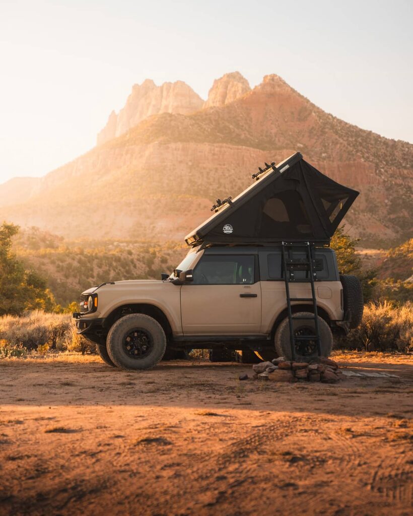 Overlanding in a Ford Bronco Wildtrak 2-door equipped with a Go Overland Canada – Journey X Lite RTT (Roof Top Tent)