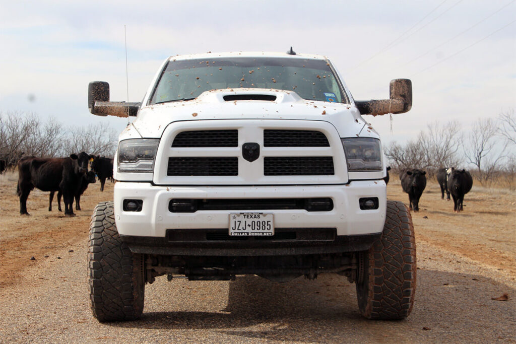 Meet the White Ghost – Lifted 2017 Dodge Ram 2500 Laramie on 37s ...