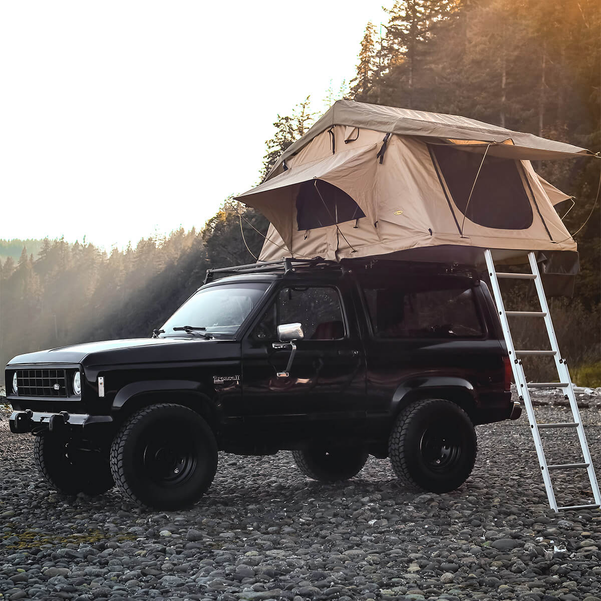 Ford Bronco II off road SUV with a roof top tent