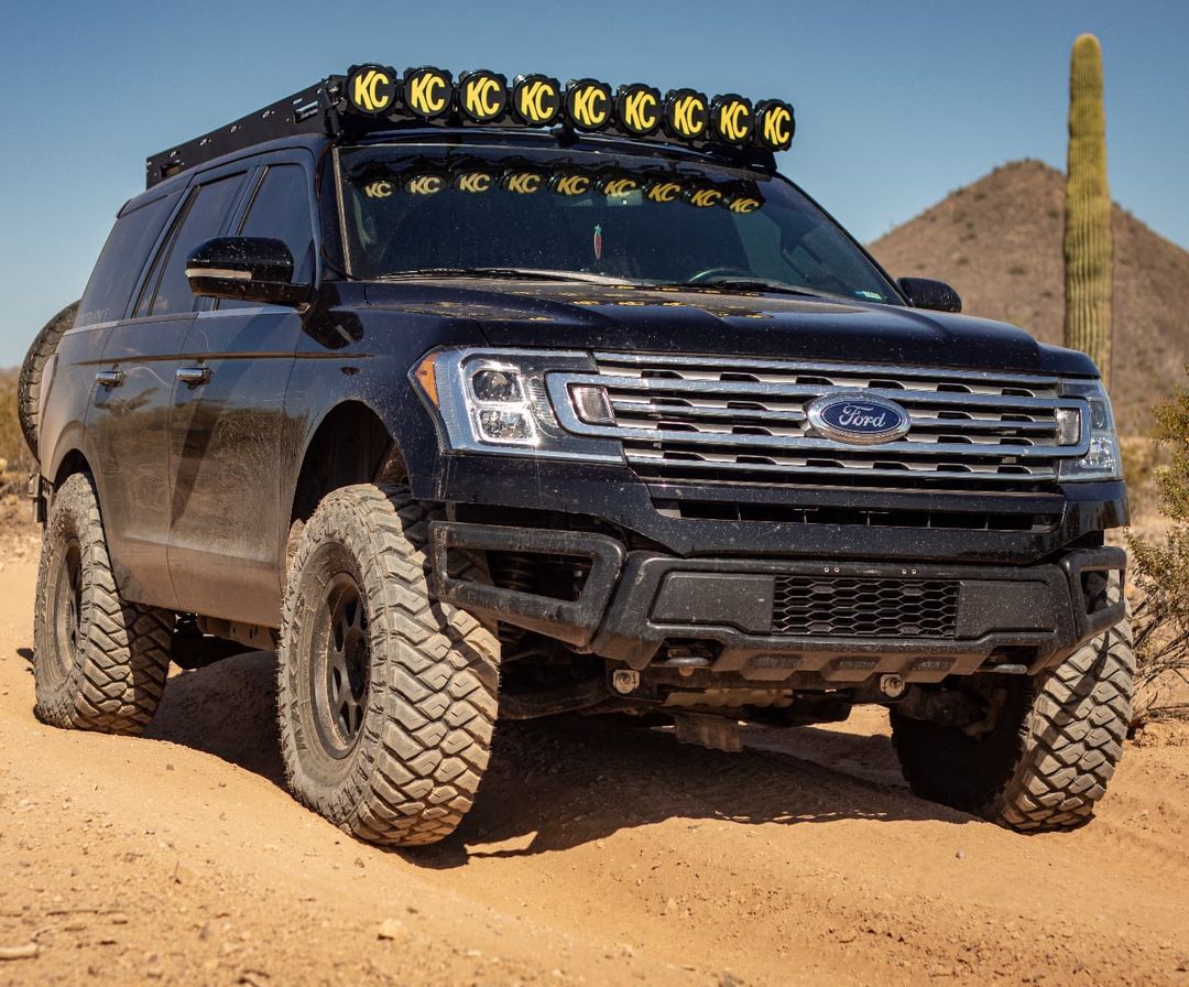 2.5" Lifted Ford Expedition on 37s - Off Road Build for Overland Adventures