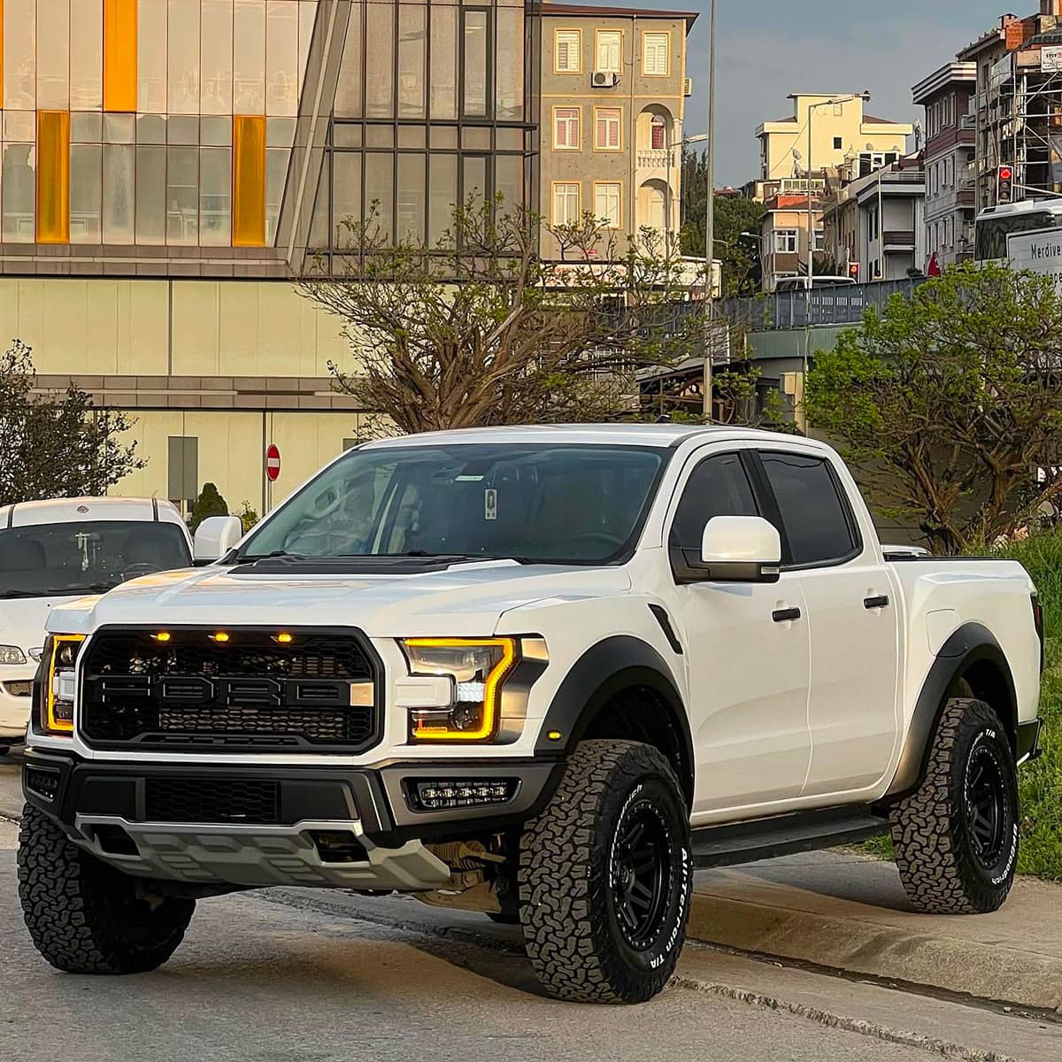 Ford Ranger With Ford F150 Raptor 2nd gen Front end (bumper grille and lights)