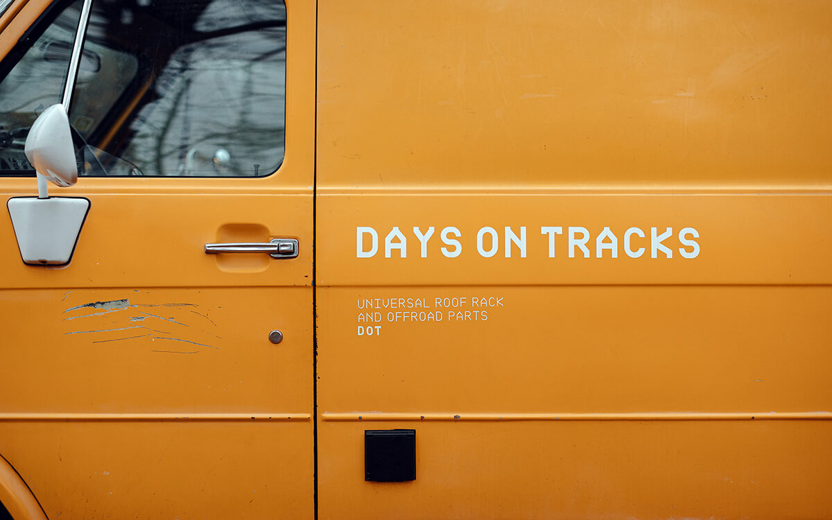 Days on tracks van project and off-road parts