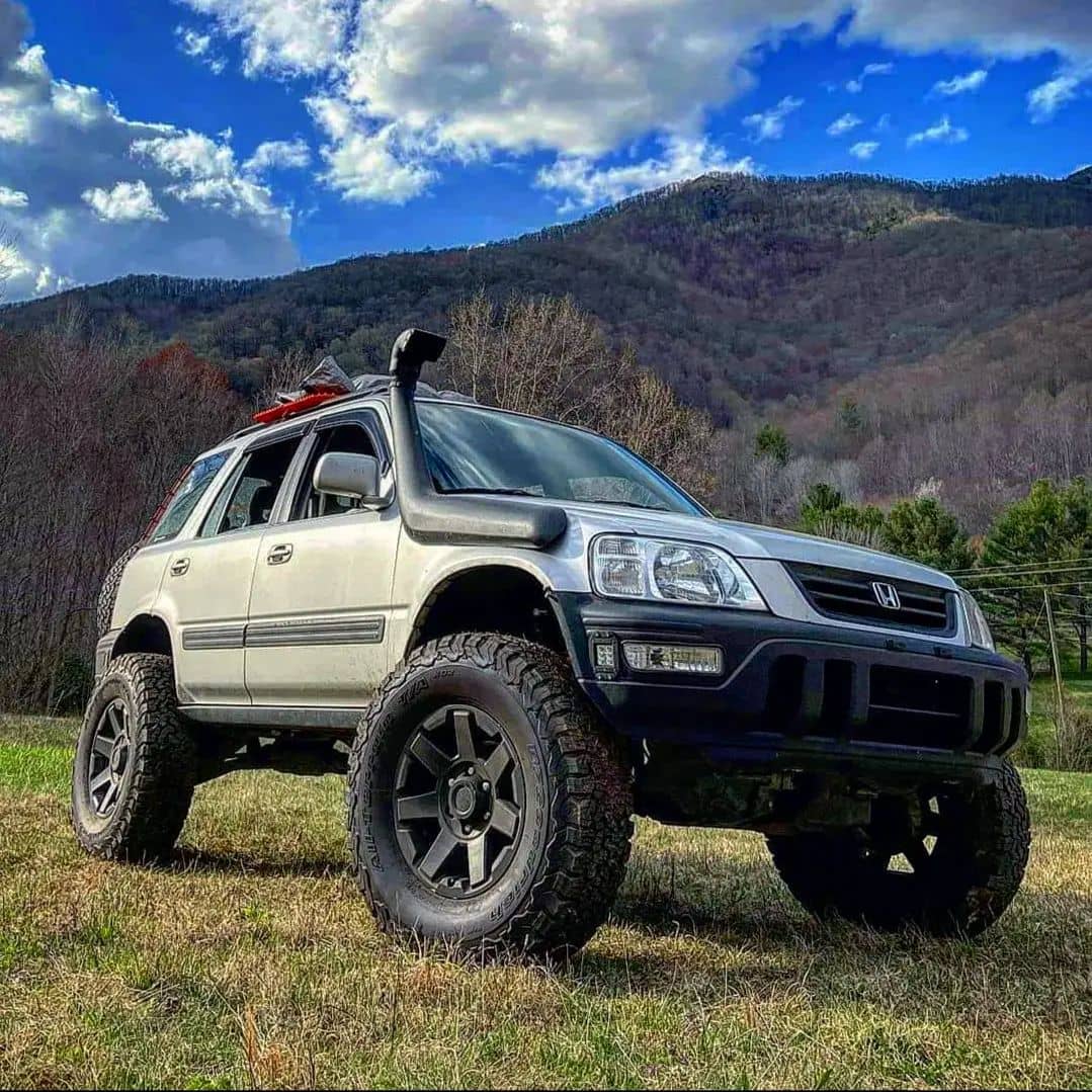 Lifted Honda CRV Gen 1 Off roading with big 33 inch A/T tires