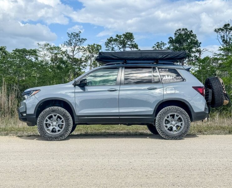 3rd Gen Honda Passport TrailSport overland build on 33 inch tires and 4.5" Lift kit