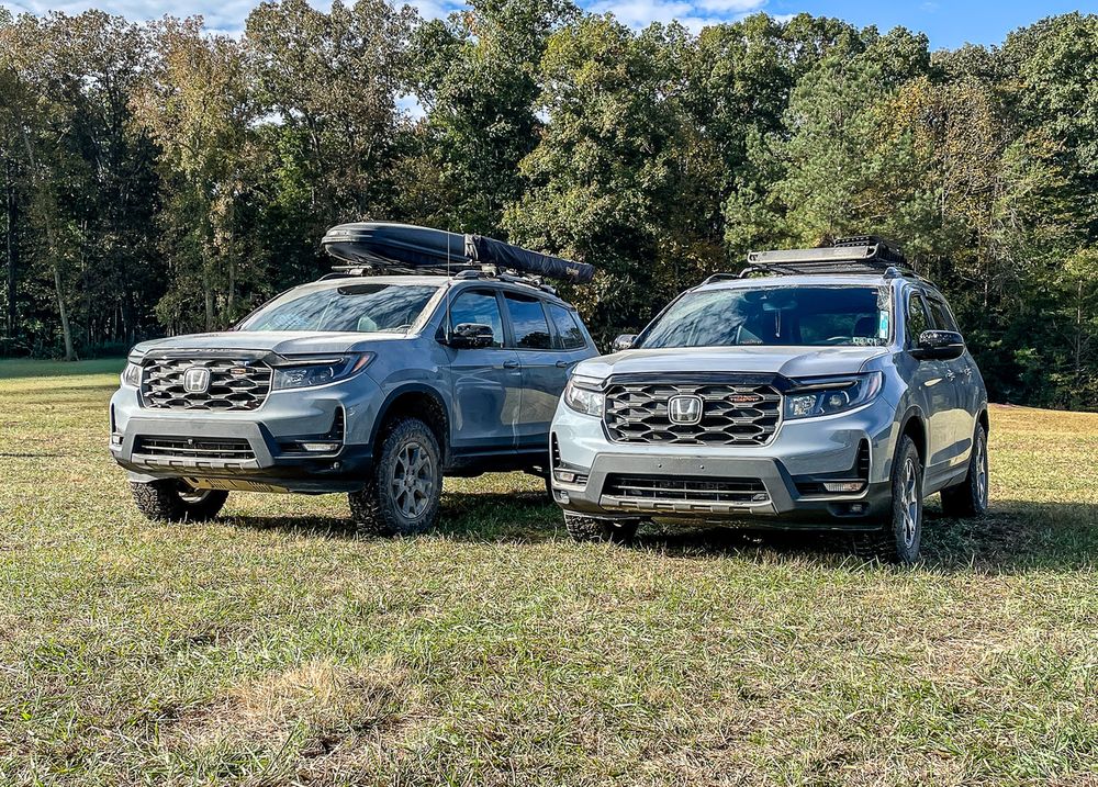 Compared to the stock Passport, this 4.5-inch lift is just insane, making it level with the full-size 4x4s on oversized wheels.