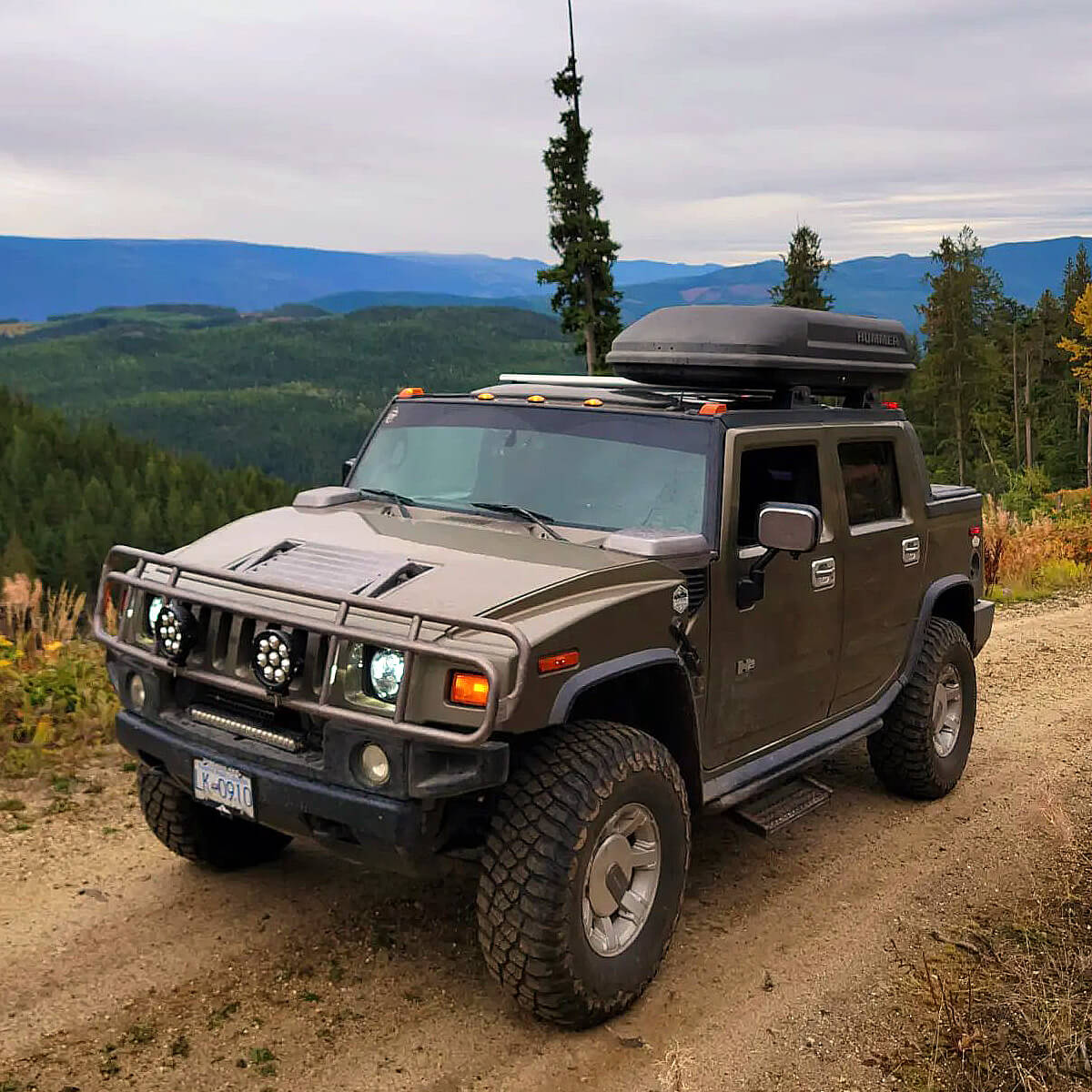 Hummer h2 deals sut tonneau cover