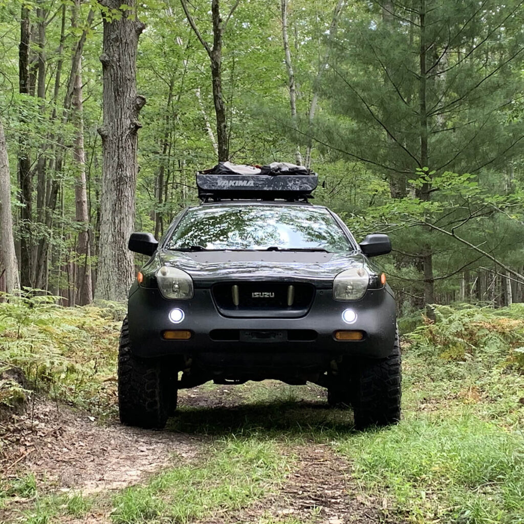 One of Coolest Lifted Isuzu VehiCROSS Off-Road Builds - 33 Inch Tires ...