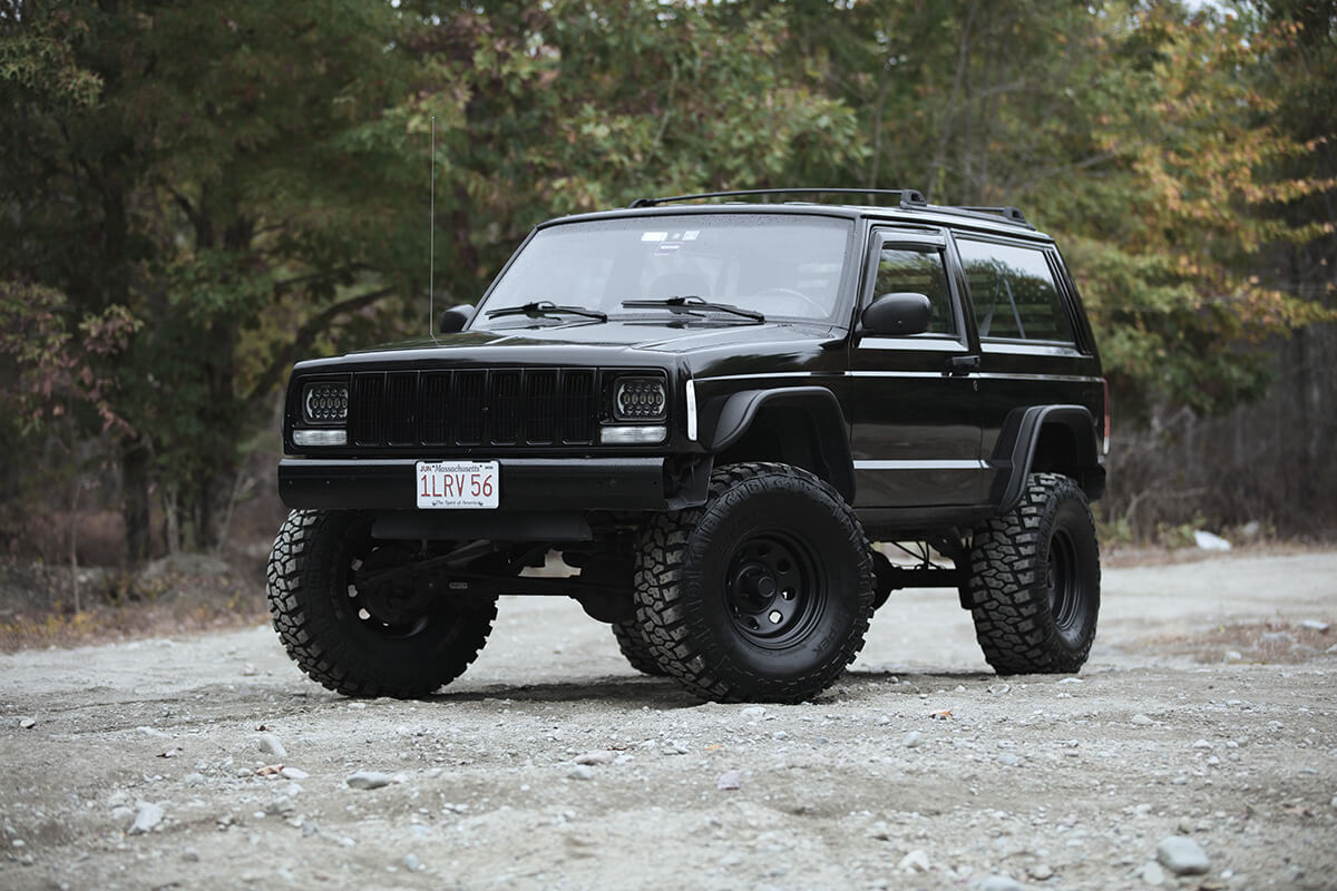 Life is Too Short to not Drive a Sick Jeep - Lifted Cherokee XJ on 33s ...