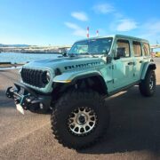 Jeep Wrangler JL Rubicon Hybrid on Method MR 305 off road wheels