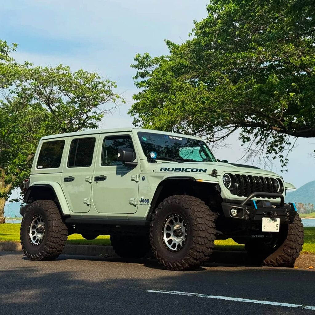 Jeep Wrangler JL Rubicon 4xe with RPM Steering 2.5 Ton JL/JT HD 2” Aluminum Steering Kit