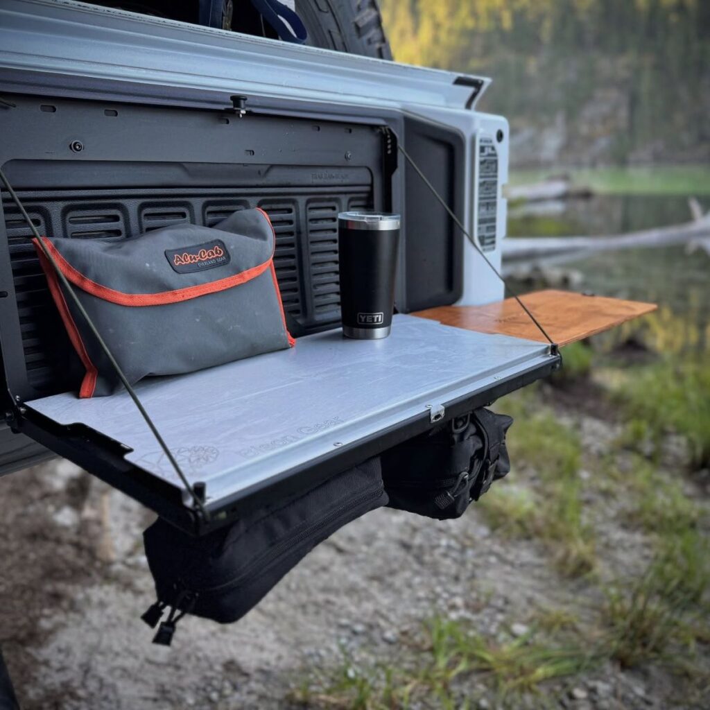 Front Runner rear table with slide