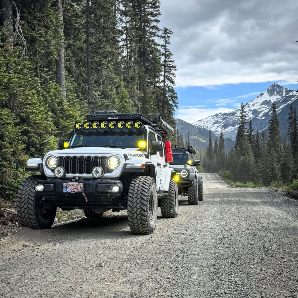 Offroading on a lifted Jeep Wrangler JL Rubicon in British Columbia backcountry