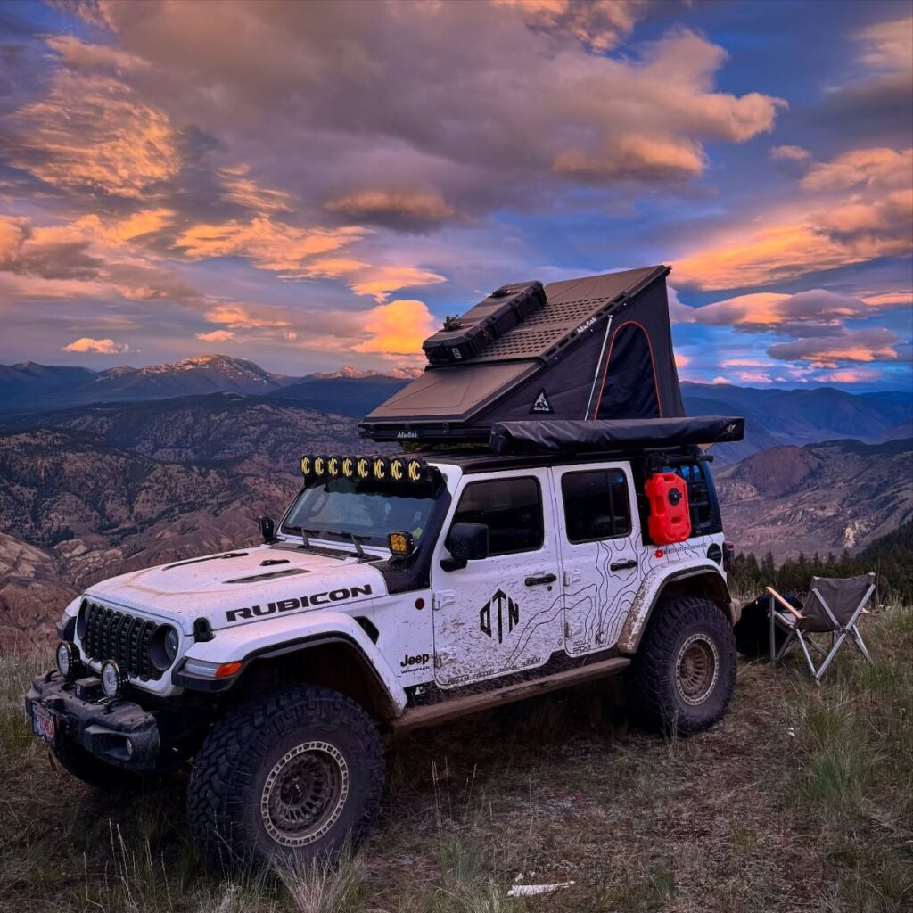 Jeep Wranagler JL rubicon with overland accessories Alucab roof top tent and 270 awning