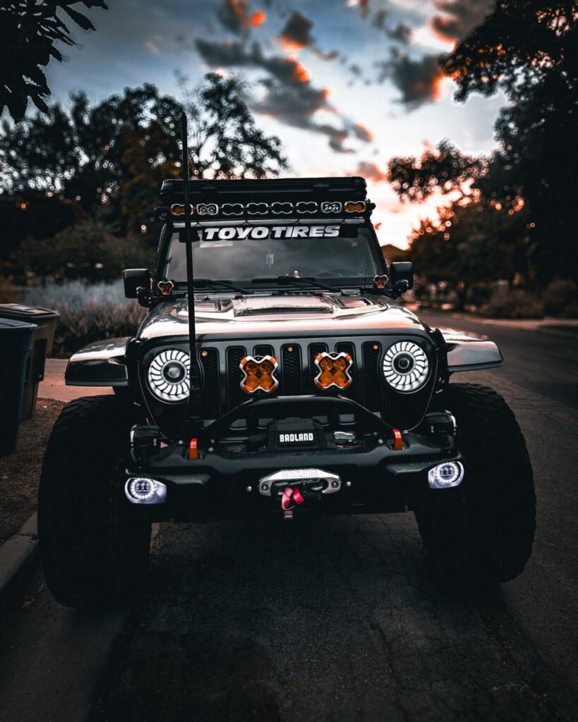 Jeep Wrangler JL Rubicon with Oracle Lights Pre runner lights
