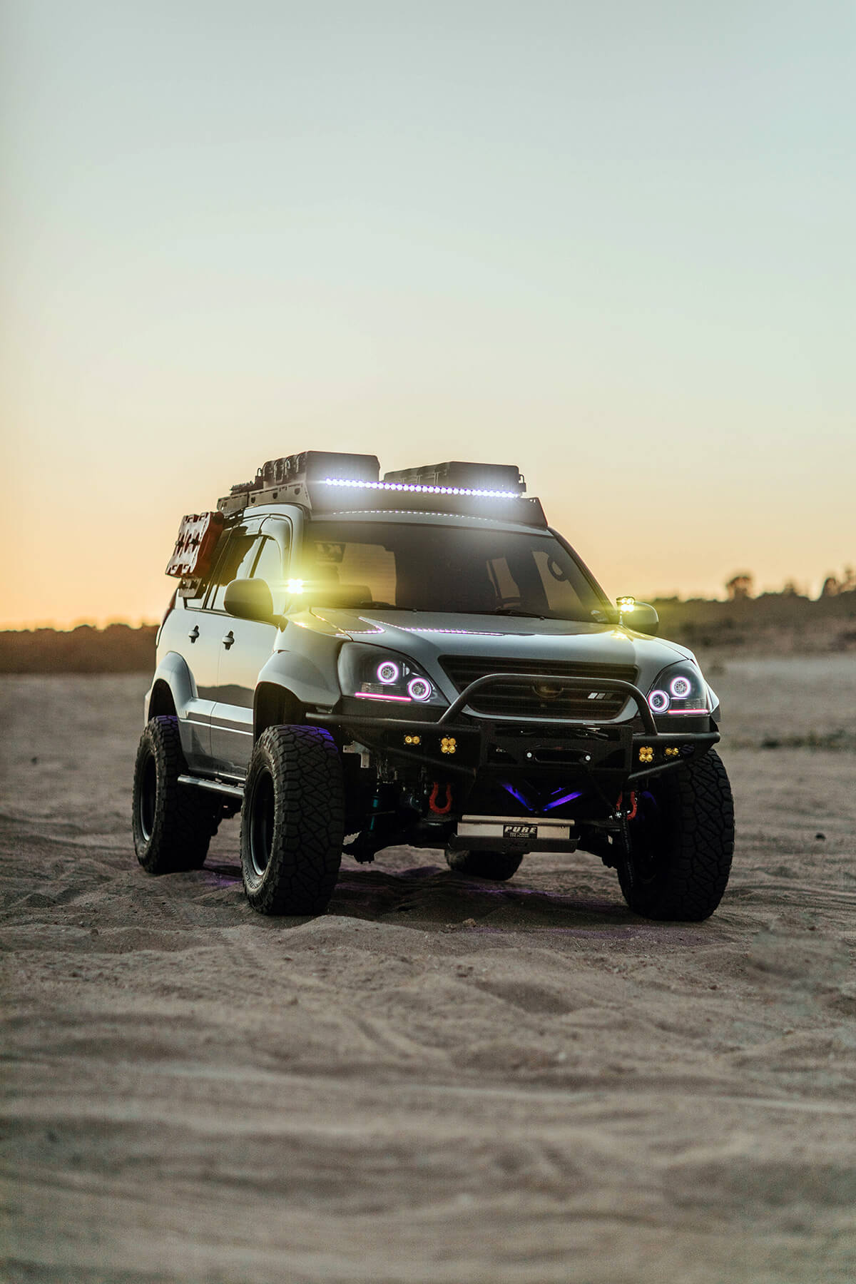 2005 Lexus GX470 33 inch tires and a 3" lift