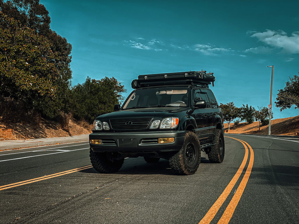1st gen Lifted Lexus LX470 with off-road and overland style modifications