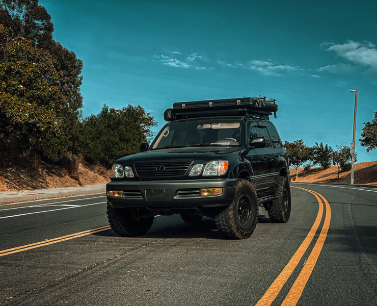 1st gen Lifted Lexus LX470 with off-road and overland style modifications