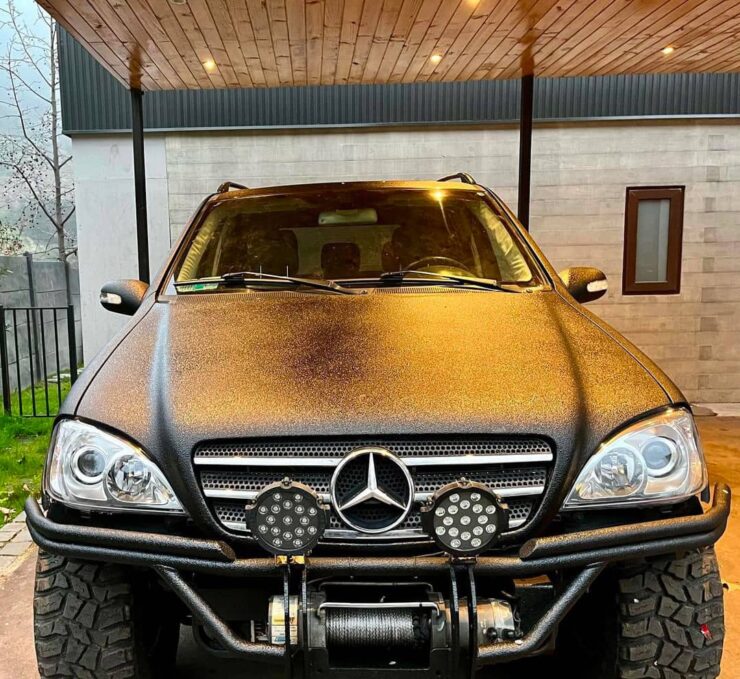 Mercedes ML W163 off road build with tubular prerunner style bumper and a winch