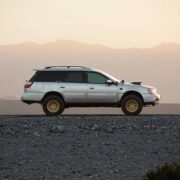 Lifted 2004 Subaru Outback BH off road build on 30″ tires