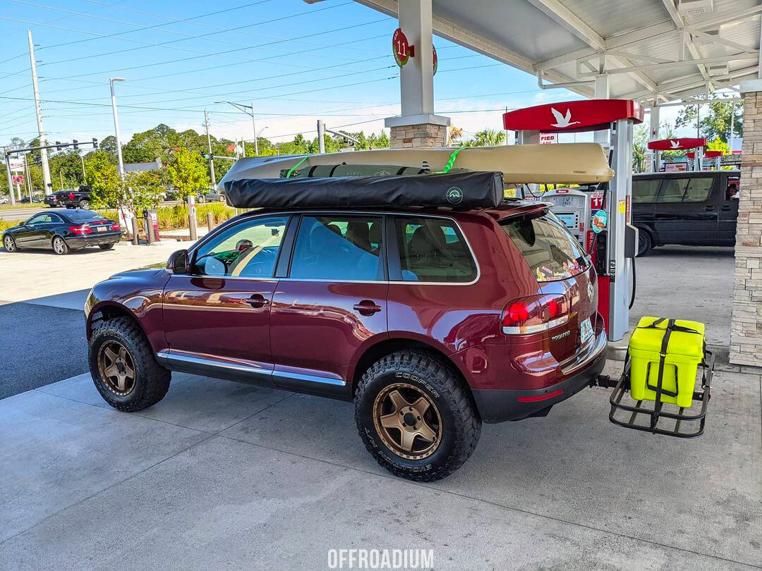 VW Touareg with overland style mods