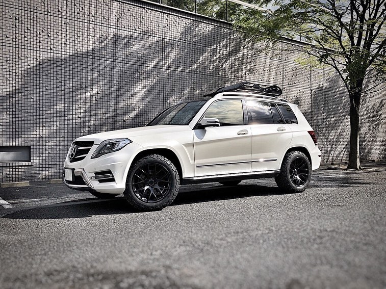 Lifted Mercedes GLK350 with offroad modifications