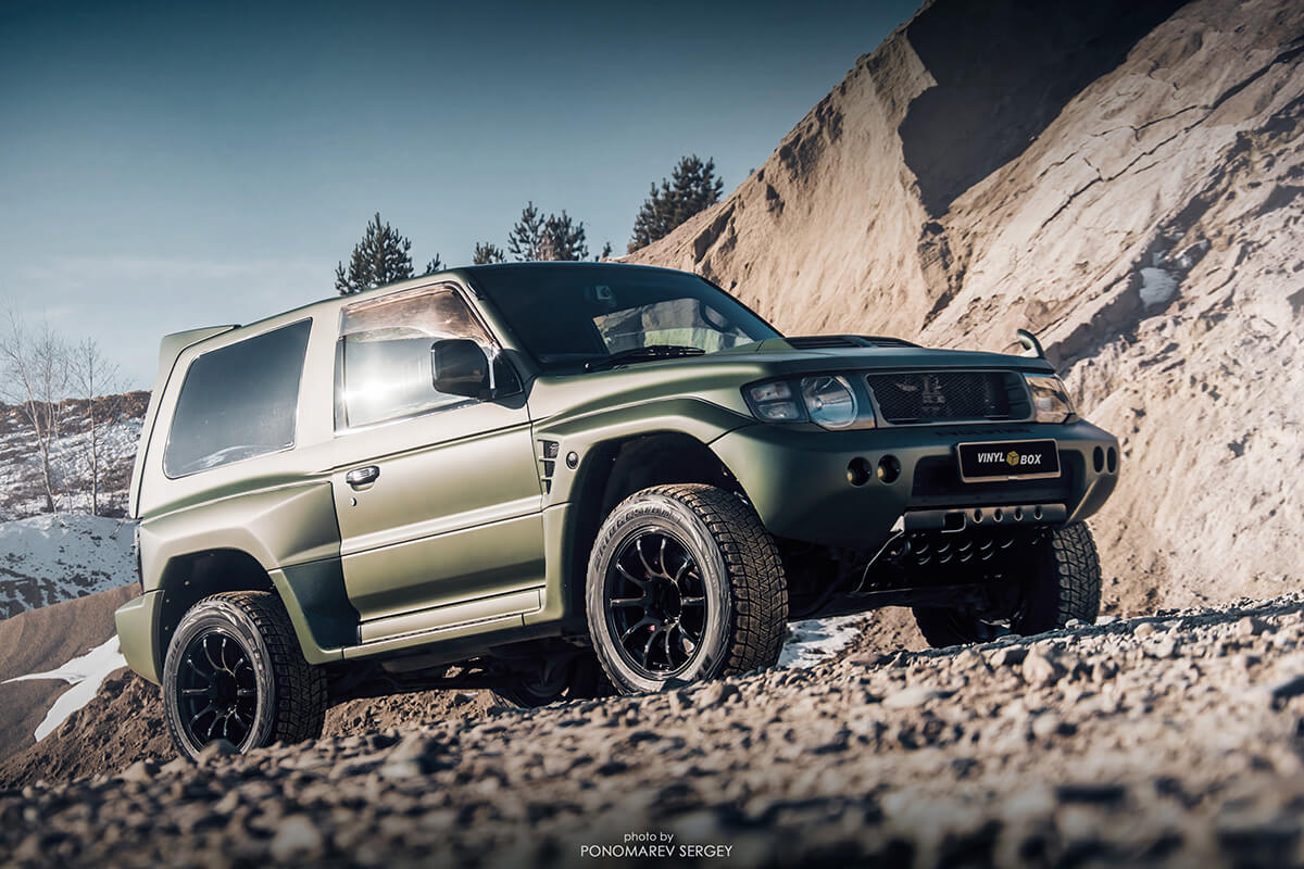 Mitsubishi pajero evolution specs