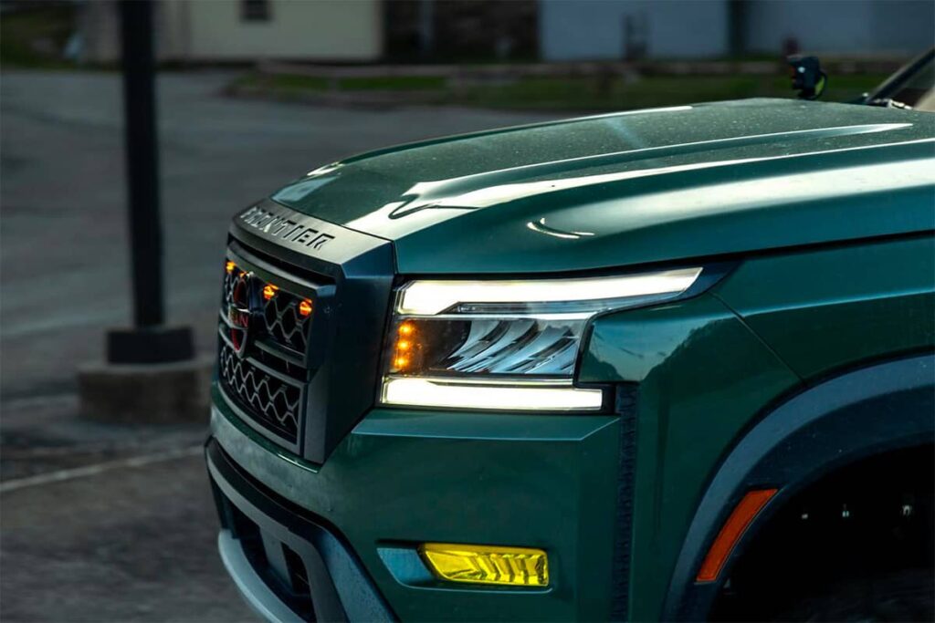Nissan Frontier D41 LED headlights with DRLs